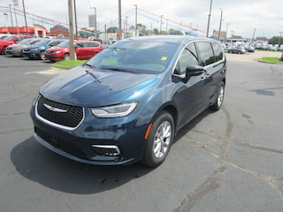 2025 Chrysler Pacifica SELECT AWD Passenger Van