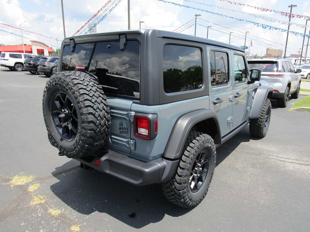 New 2025 Jeep Wrangler 4-DOOR WILLYS Sport Utility