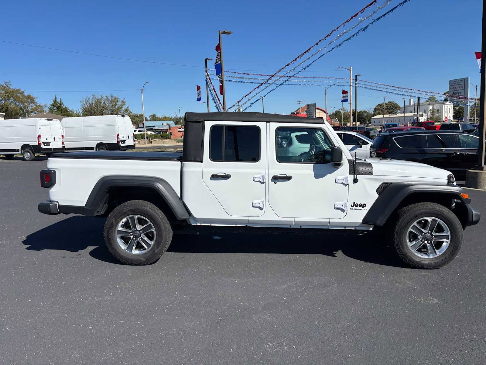 2020 Jeep Gladiator Truck Crew Cab  2020 Jeep Gladiator Truck Crew Cab