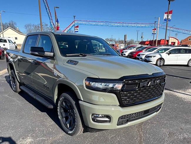 2026 Ram 1500 BIG HORN CREW CAB 4X4 5'7 BOX Pickup