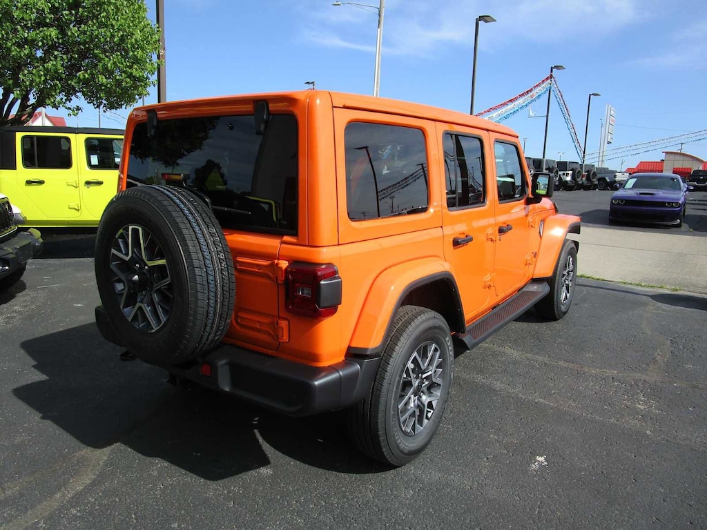 New 2025 Jeep Wrangler 4-DOOR SAHARA Sport Utility