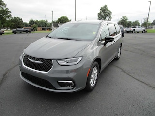 2025 Chrysler Pacifica SELECT Passenger Van