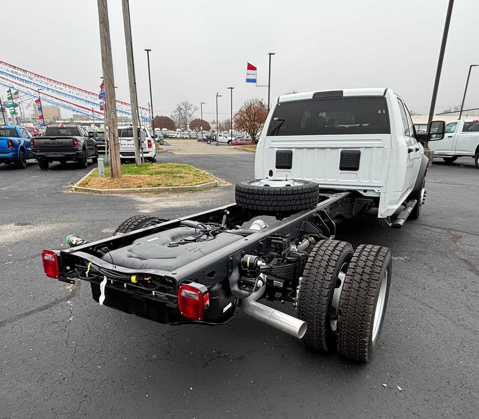 2026 Ram 5500 Tradesman photo 4