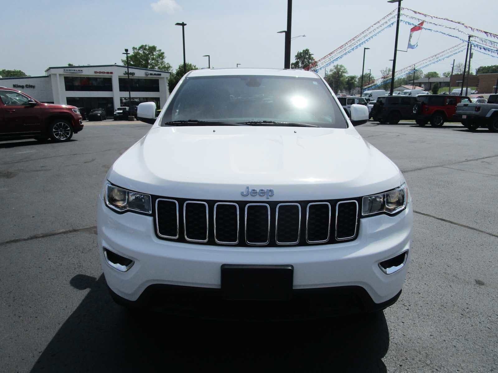 Used 2022 Jeep Grand Cherokee WK Laredo E with VIN 1C4RJFAG1NC112430 for sale in Mount Vernon, IL