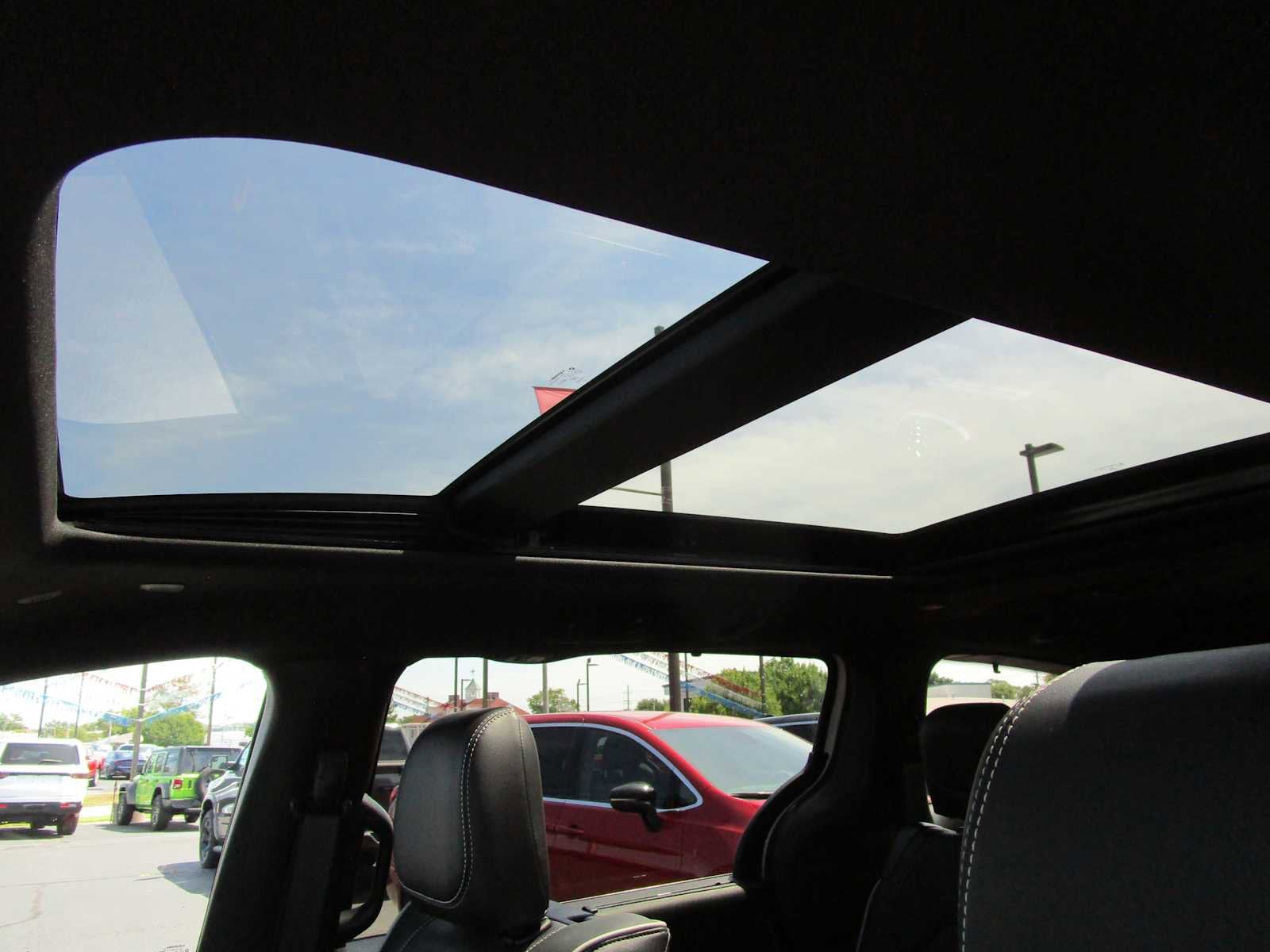 2026 Chrysler Pacifica Limited - Photo 59