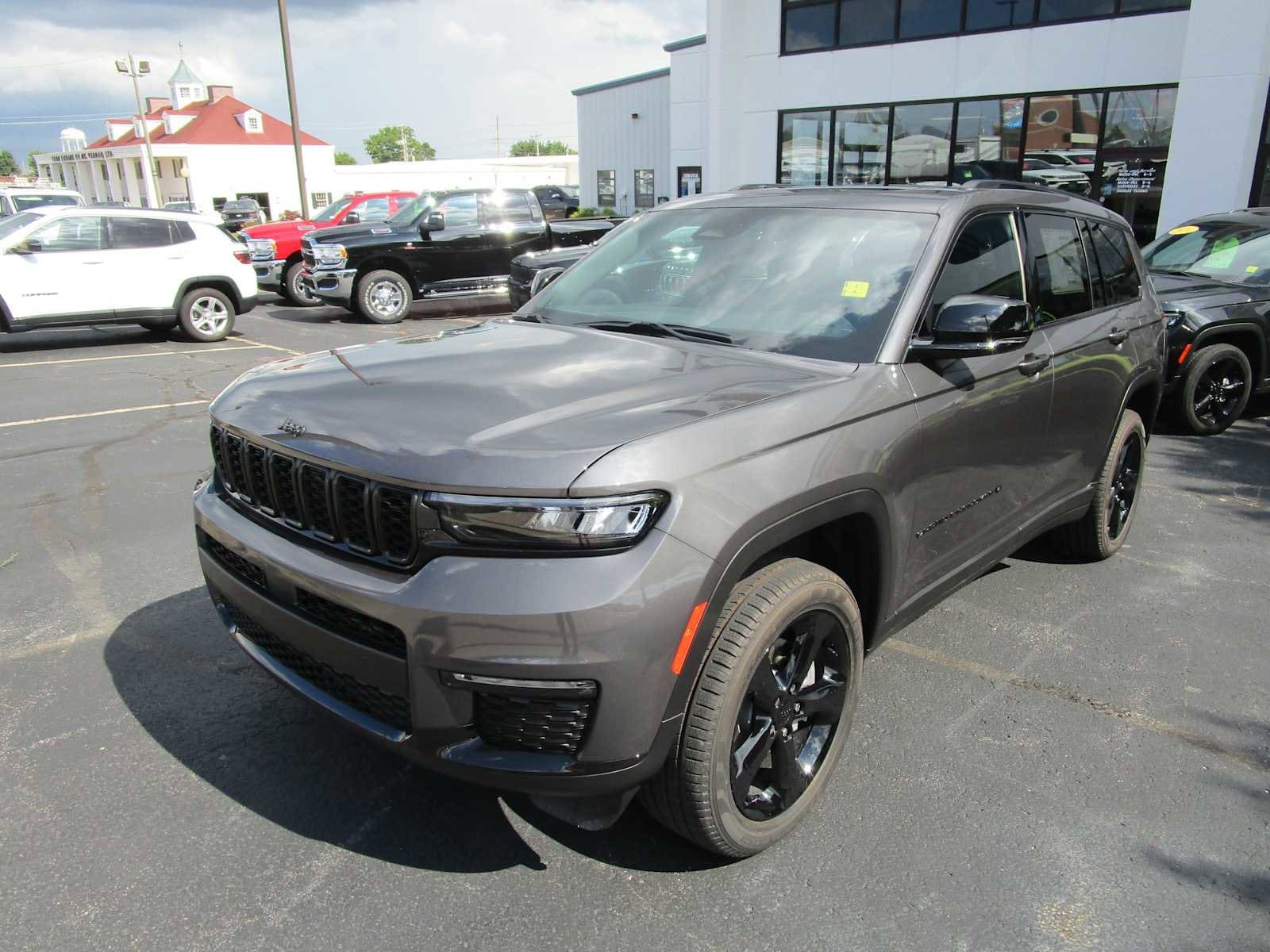 2025 Jeep Grand Cherokee Sport Utility 