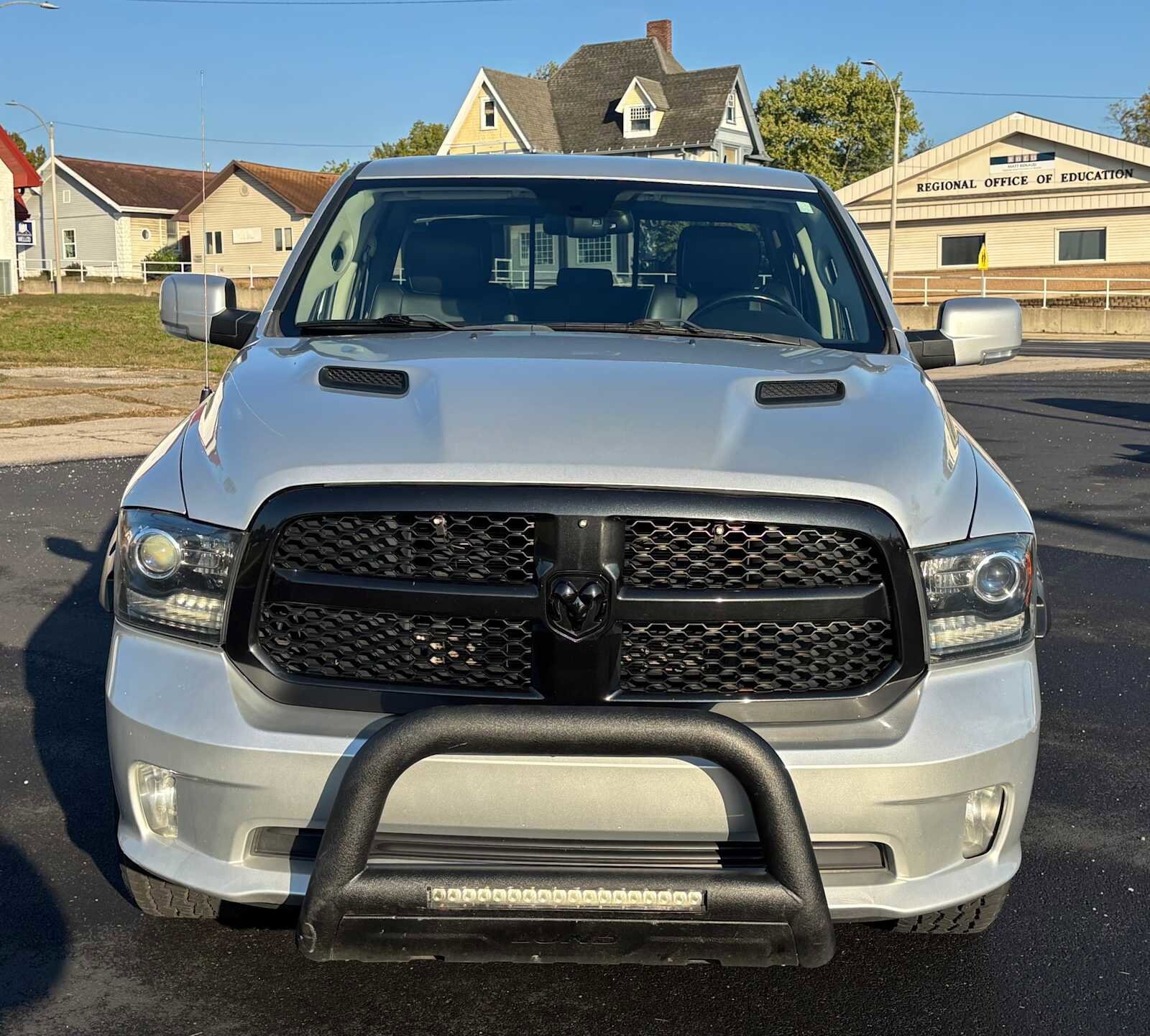 2018 Ram 1500 Sport photo 4