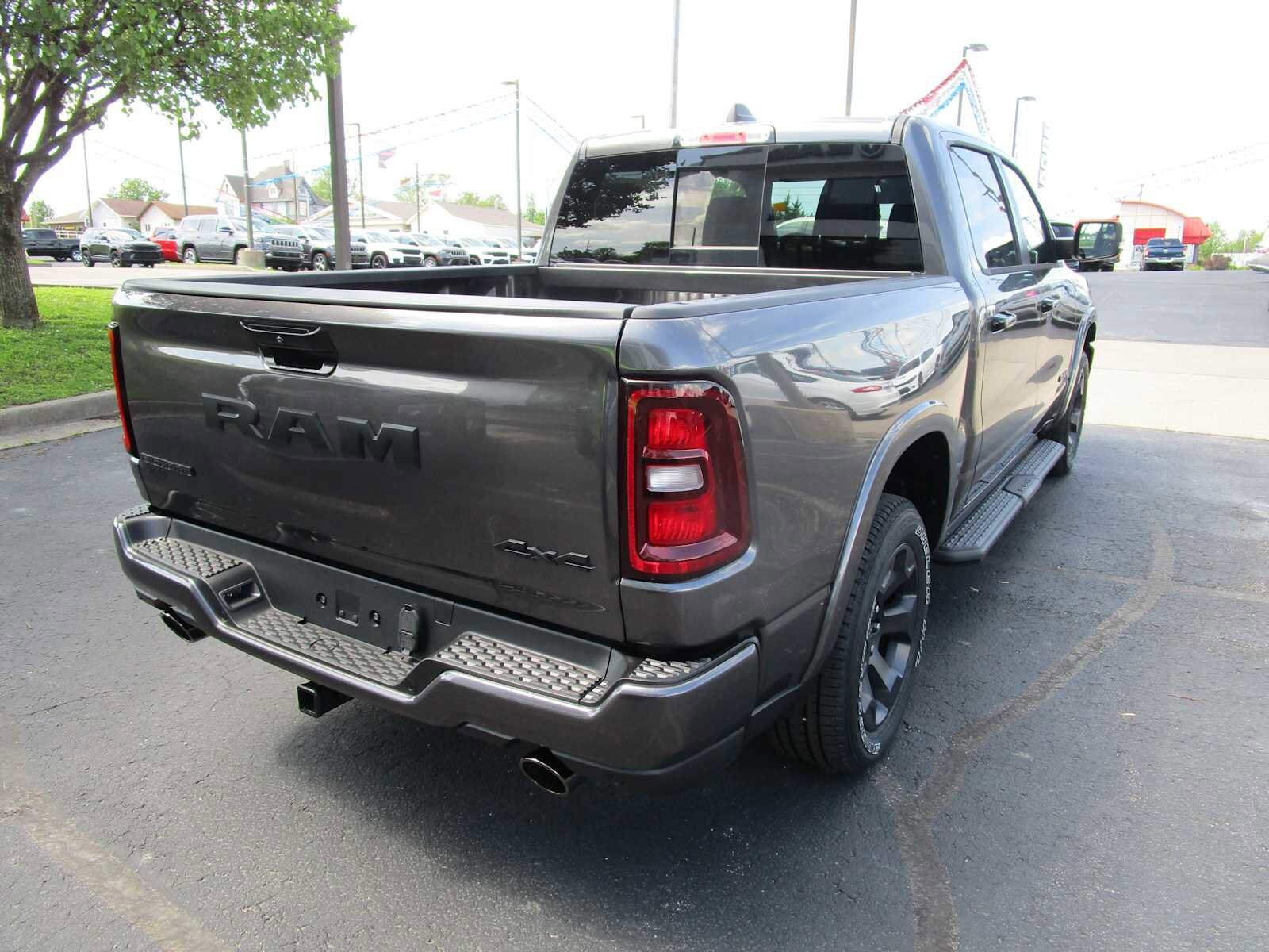 2025 Ram 1500 Big Horn photo 4