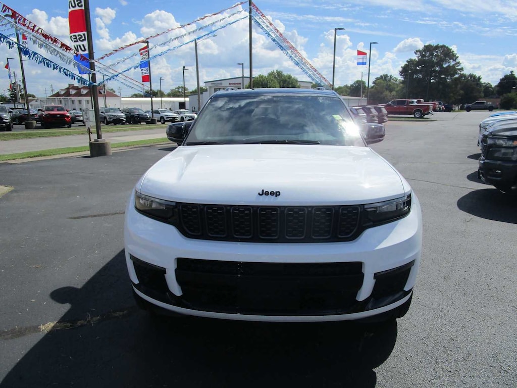 New 2025 Jeep Grand Cherokee L SUMMIT RESERVE 4X4 Sport Utility