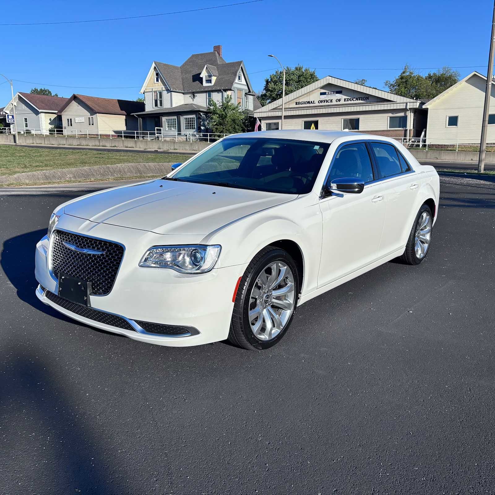 2019 Chrysler 300 Touring