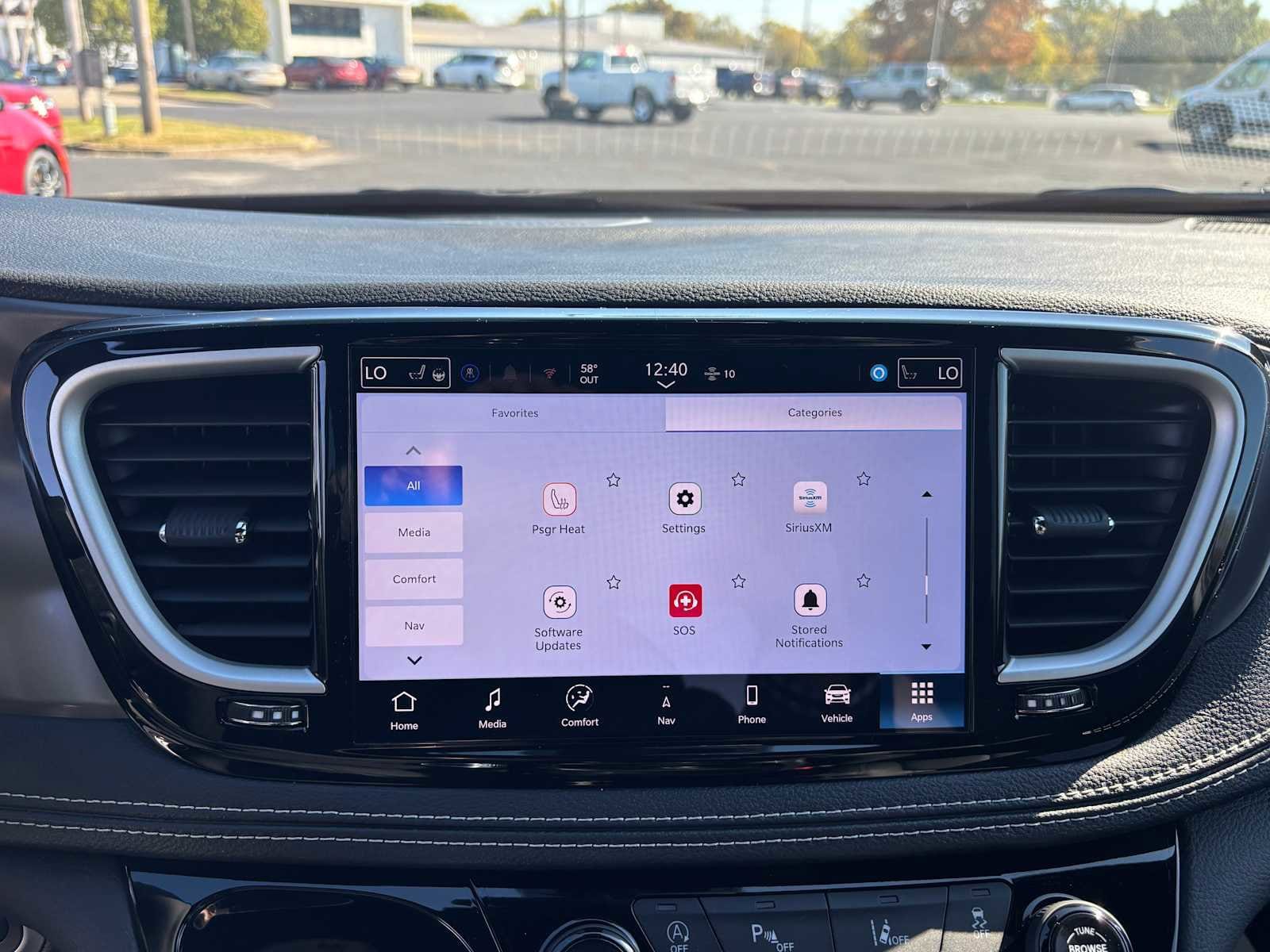 2026 Chrysler Pacifica Select - Photo 43