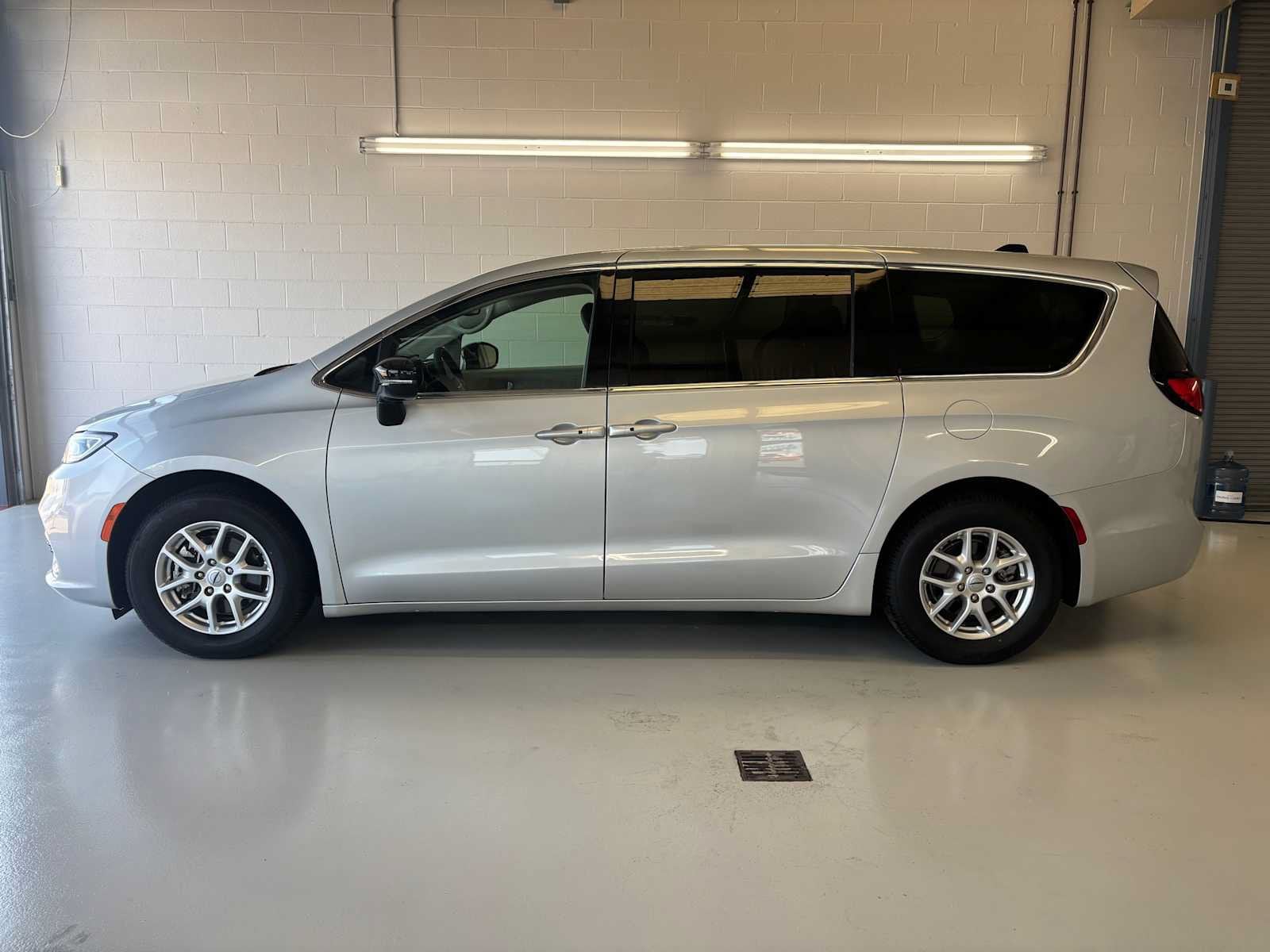 2024 Chrysler Pacifica