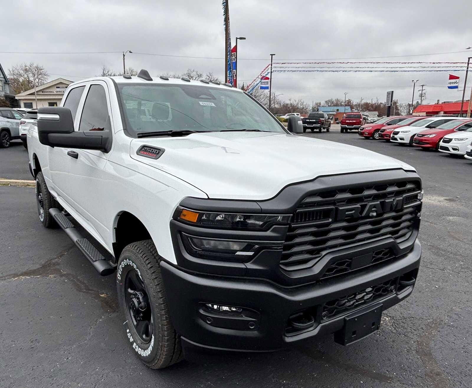 2026 Ram 2500 Tradesman photo 2