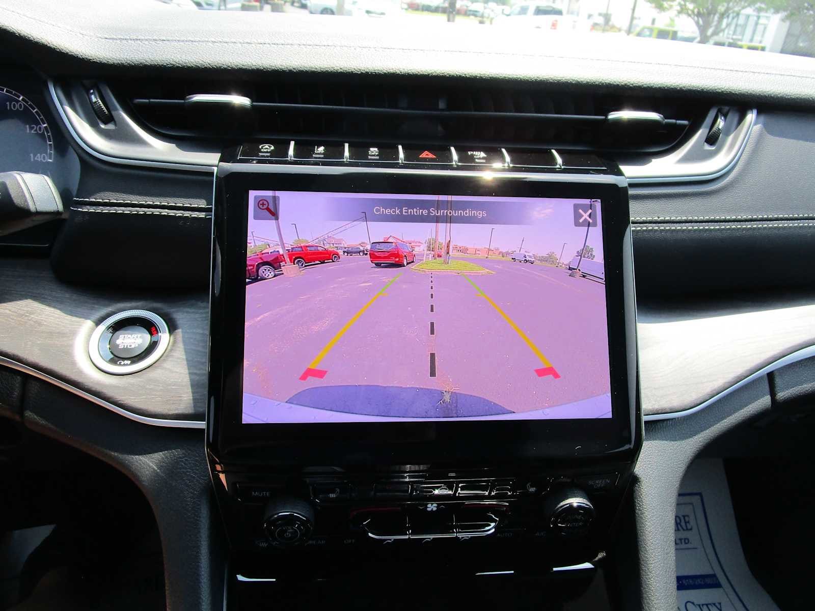2025 Jeep Grand Cherokee Limited - Photo 33
