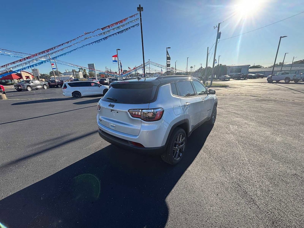 New 2026 Jeep Compass LIMITED ALTITUDE 4X4 Sport Utility