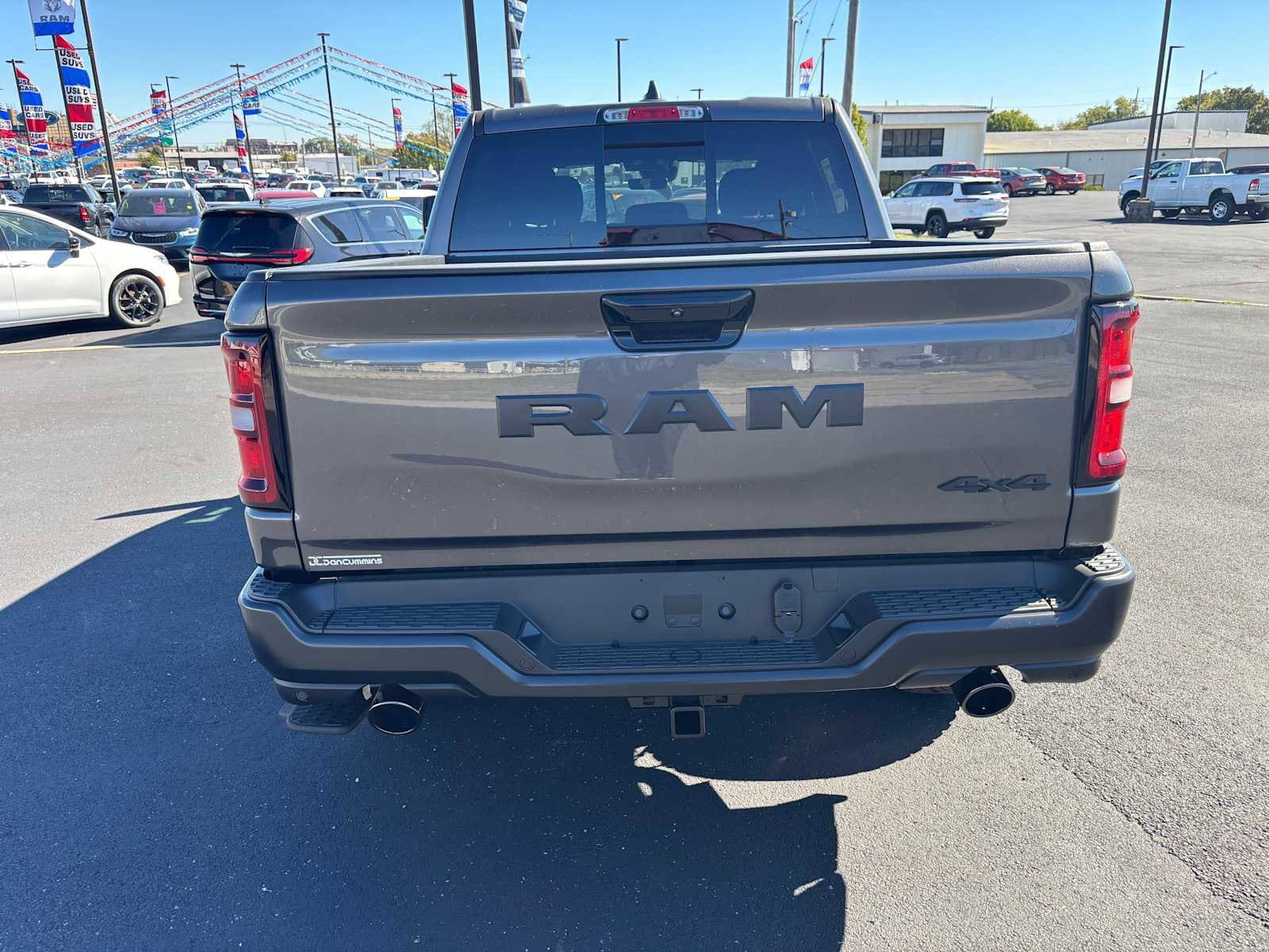 2026 RAM 1500 Warlock - Photo 6