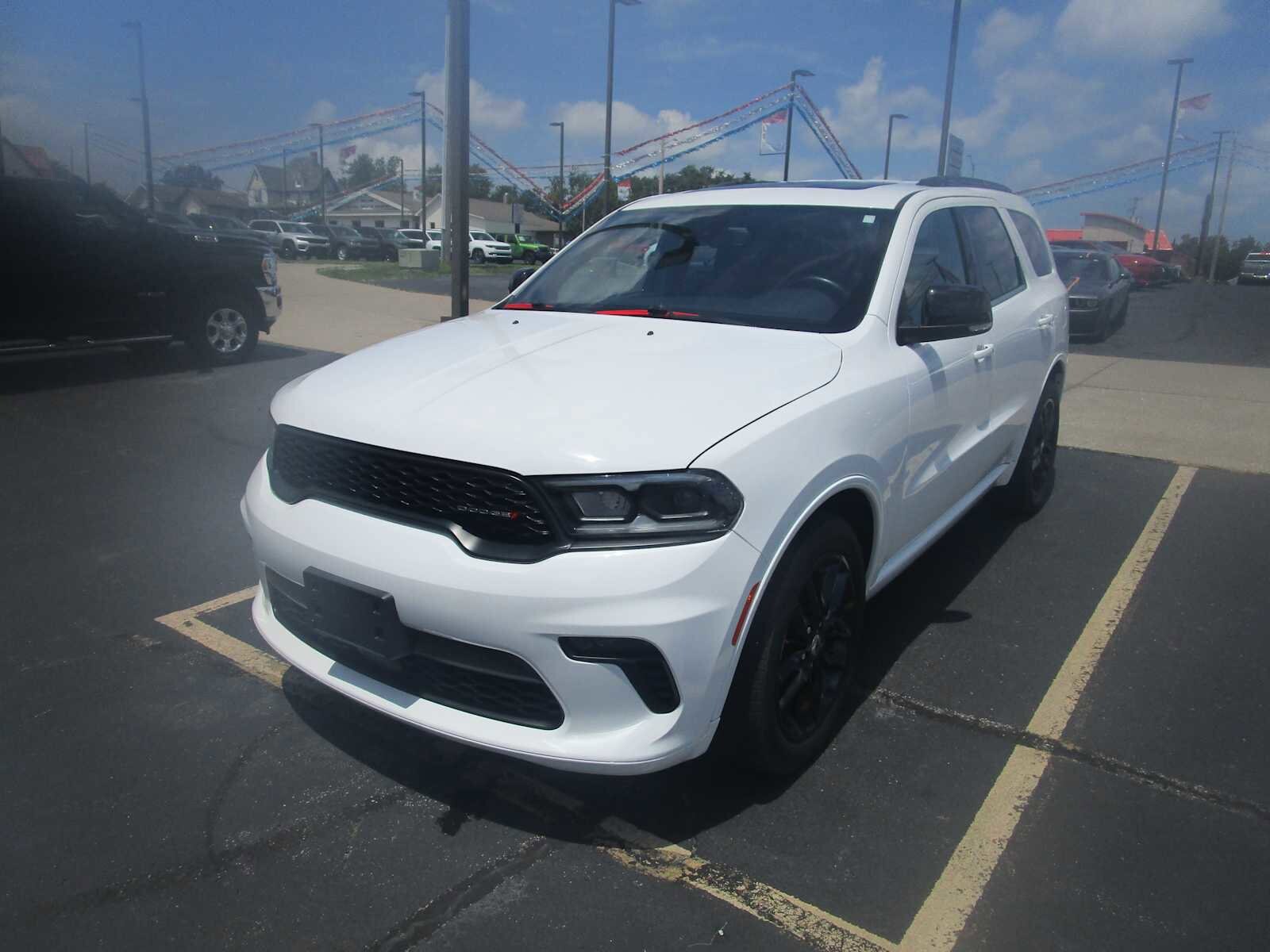 2023 Dodge Durango GT Plus photo 2