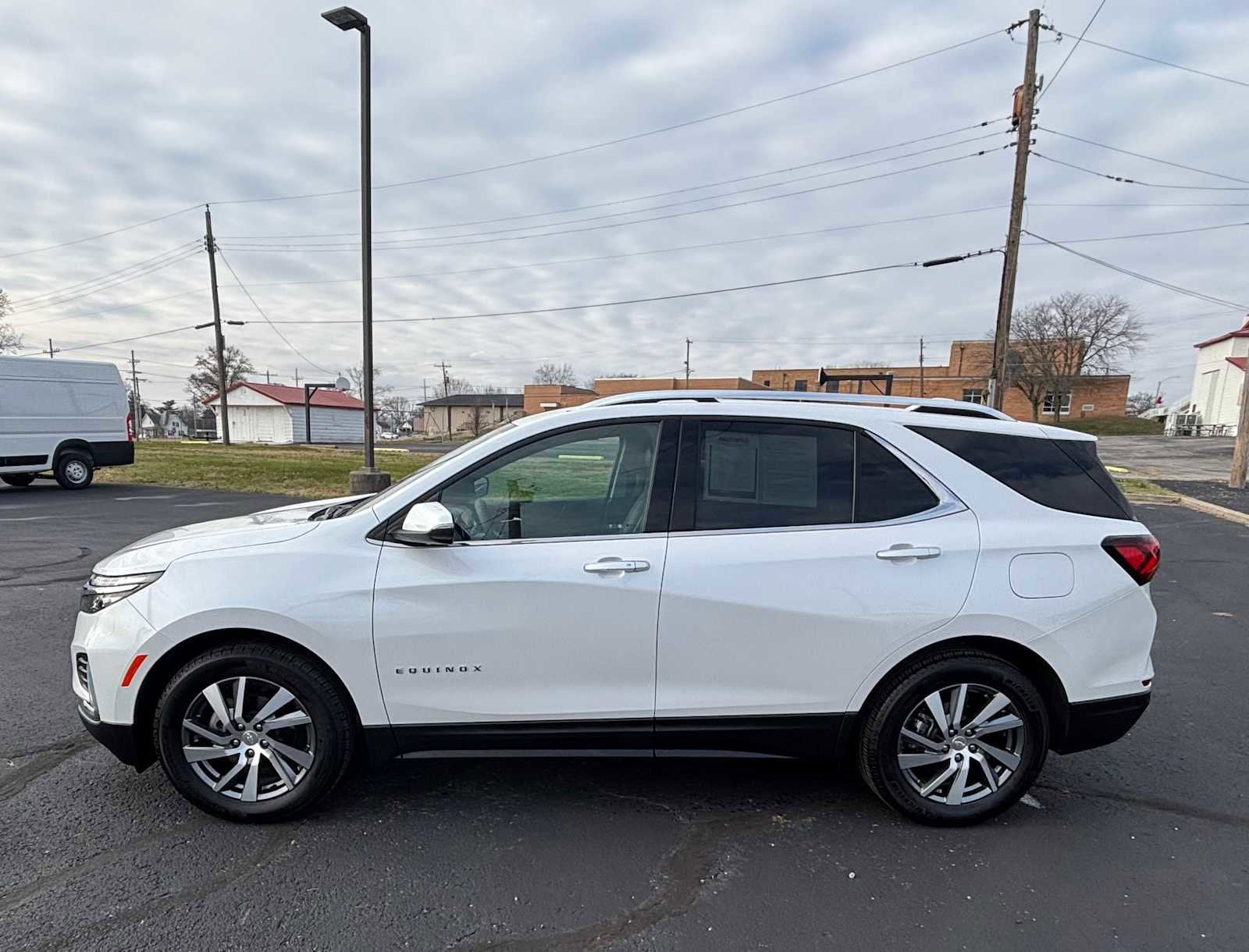 2024 Chevrolet Equinox Premier's photo