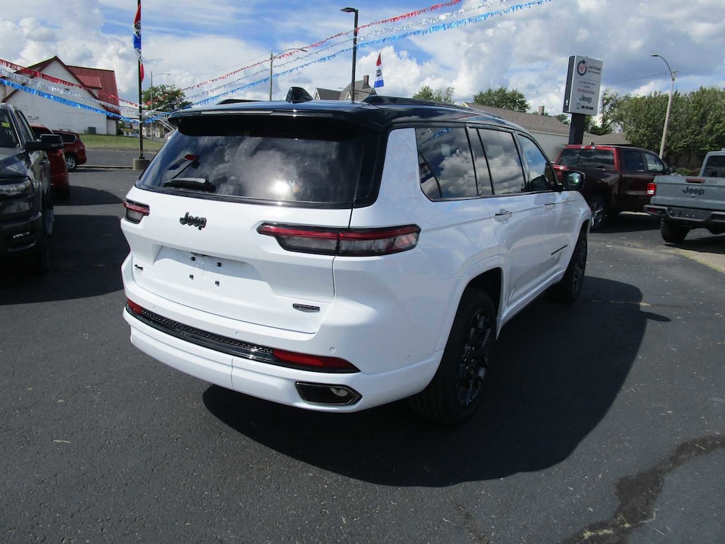 New 2025 Jeep Grand Cherokee L SUMMIT RESERVE 4X4 Sport Utility