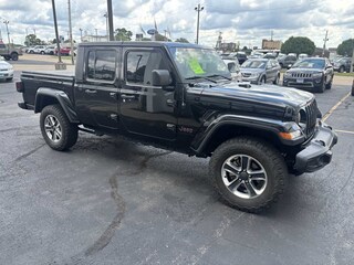 2021 Jeep Gladiator Sport Truck Crew Cab