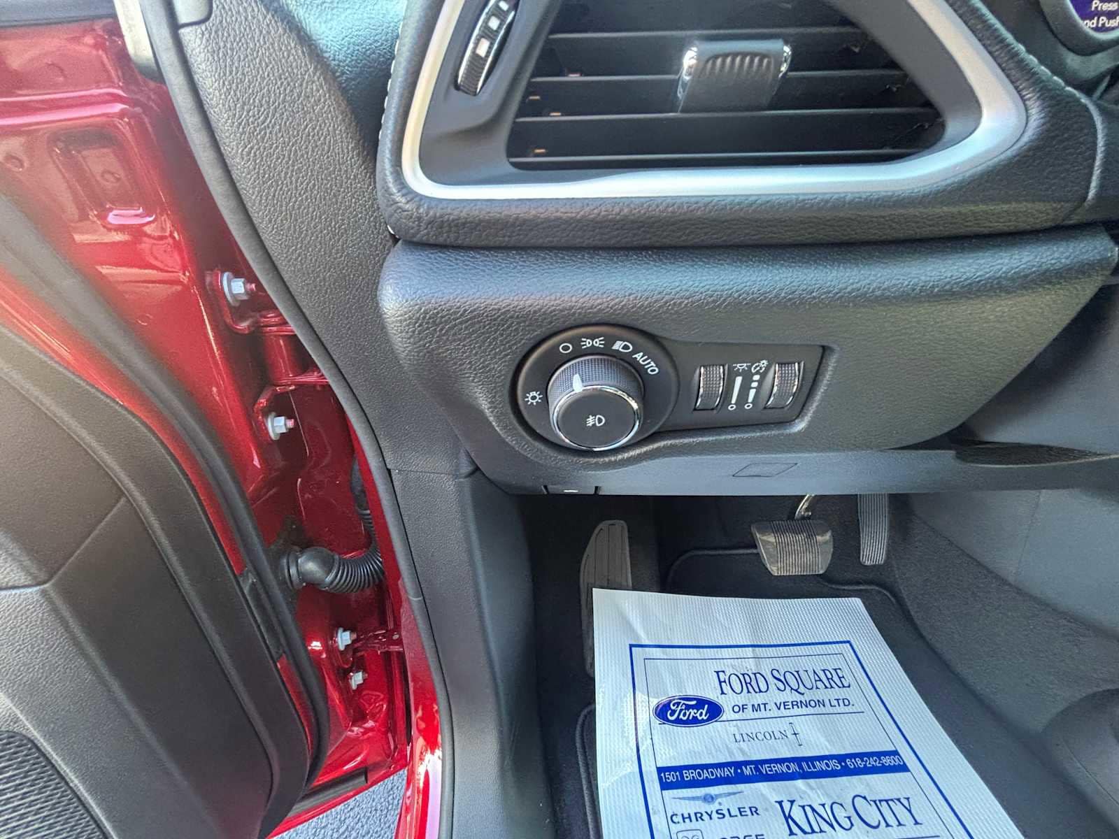 2026 Chrysler Pacifica Select - Photo 25