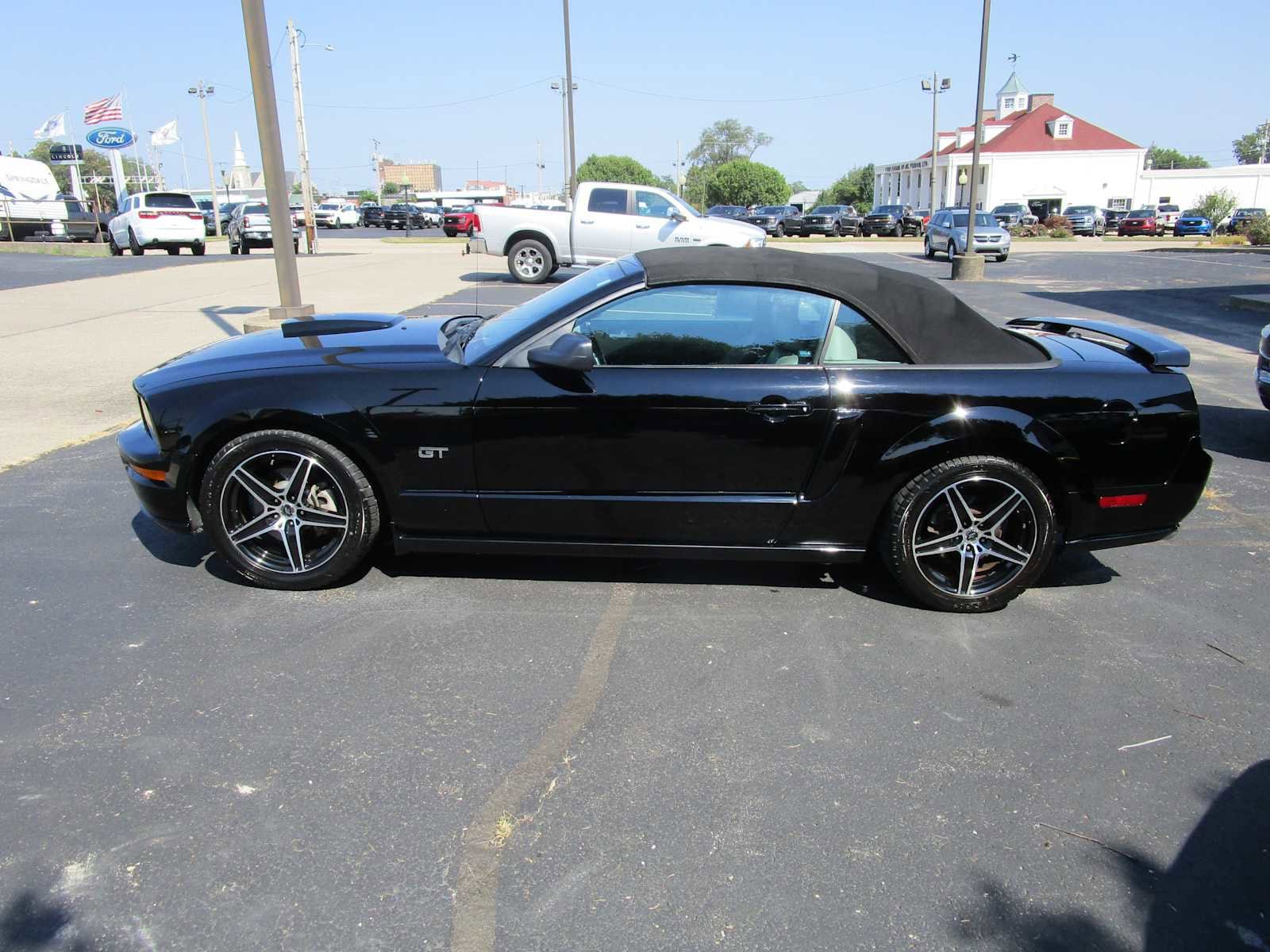 2008 Ford Mustang