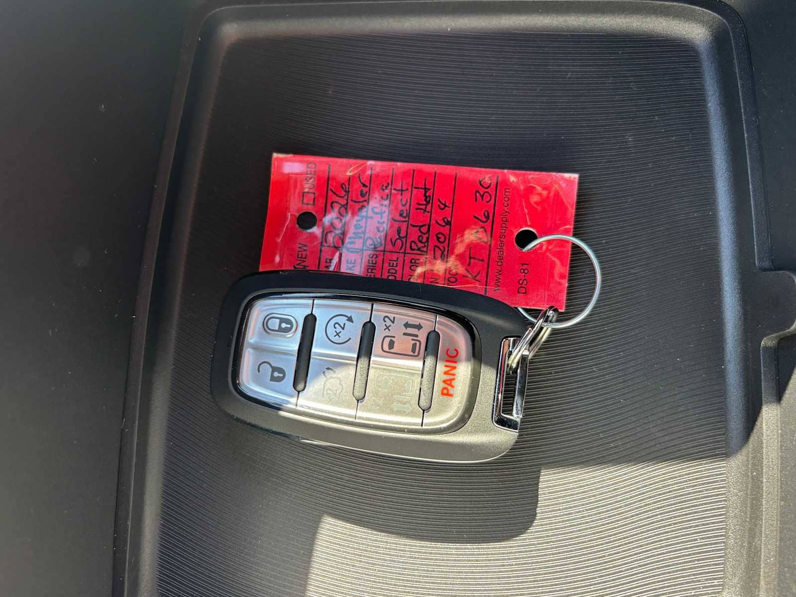 2026 Chrysler Pacifica Select - Photo 48