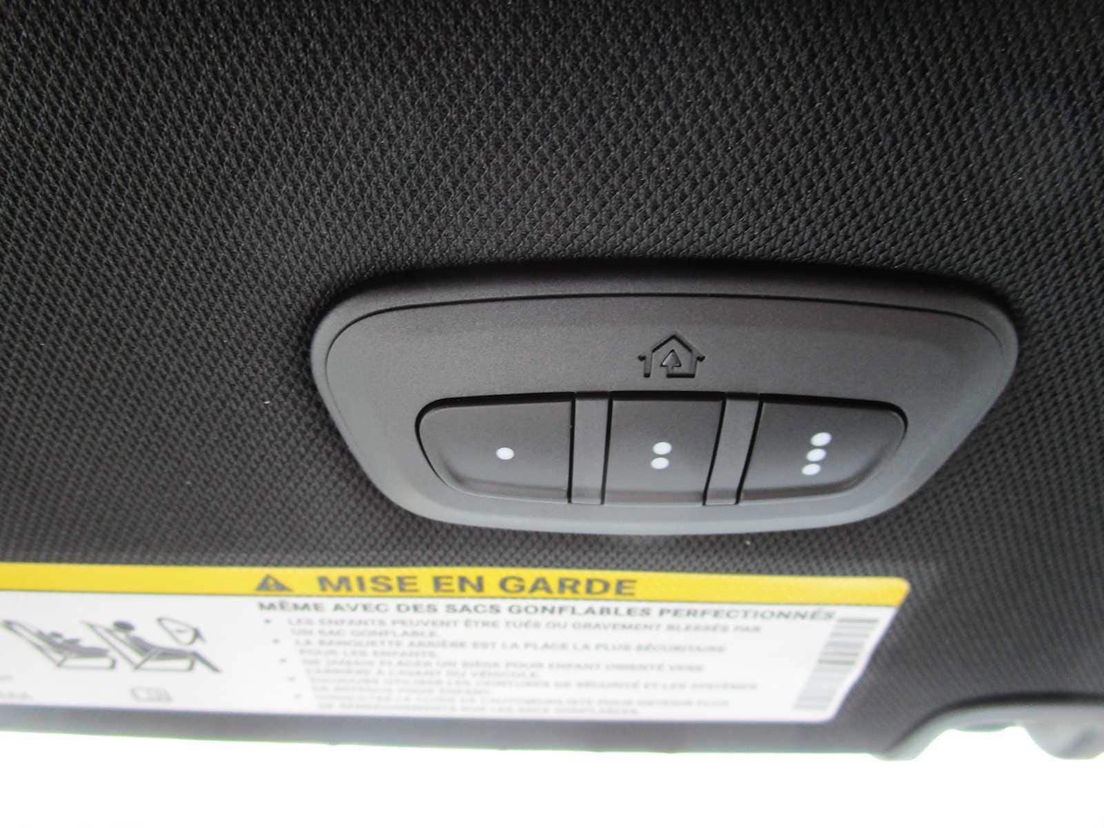2026 Chrysler Pacifica Select - Photo 48