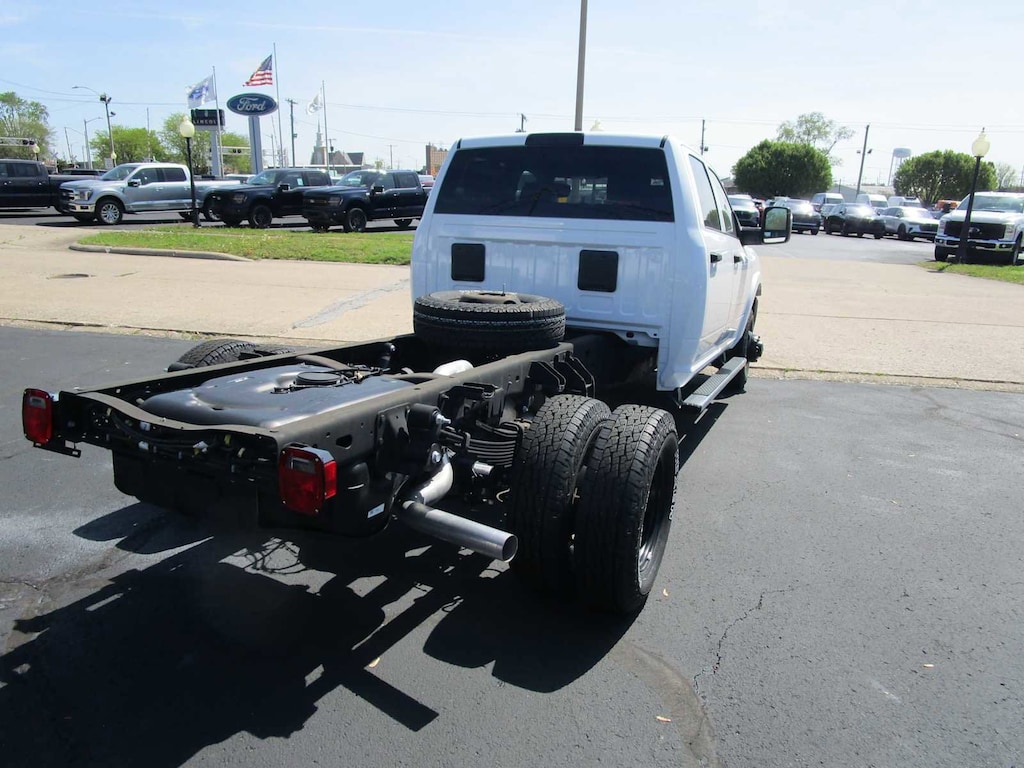 Used 2023 Ram 3500 Chassis Cab Tradesman/SLT/Laramie/Limited Truck Crew Cab