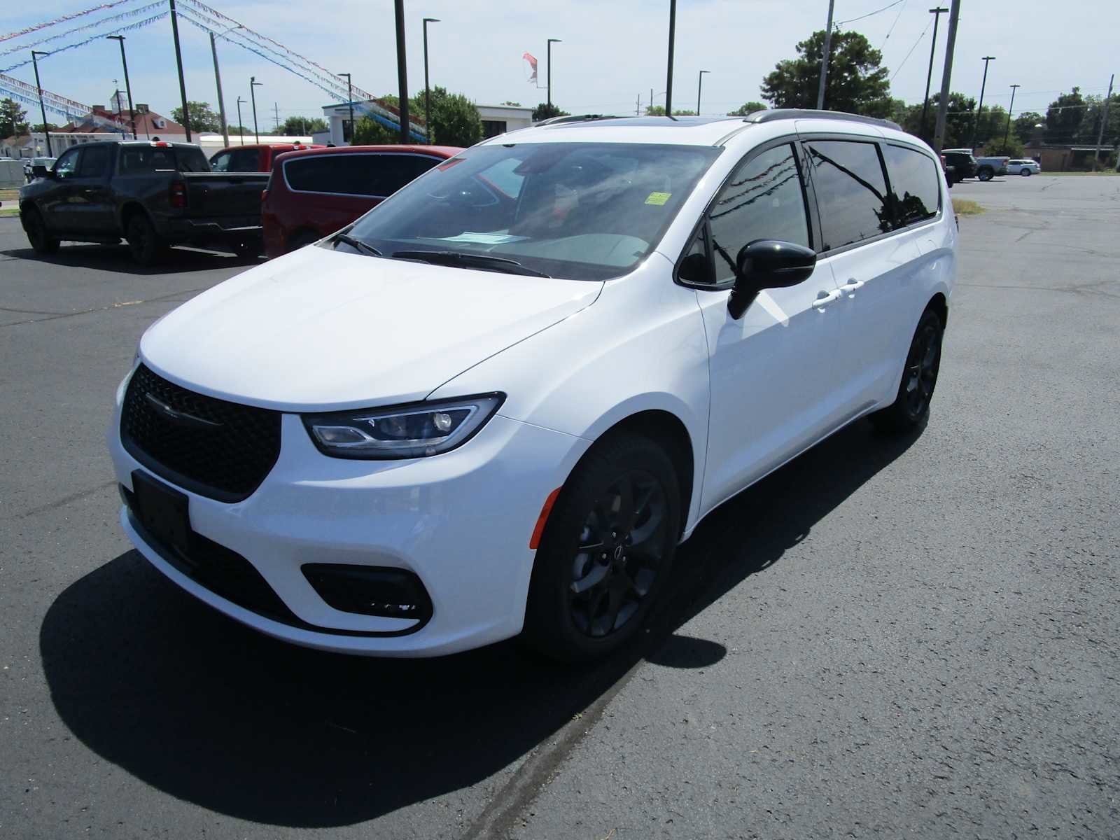 2026 Chrysler Pacifica LIMITED AWD