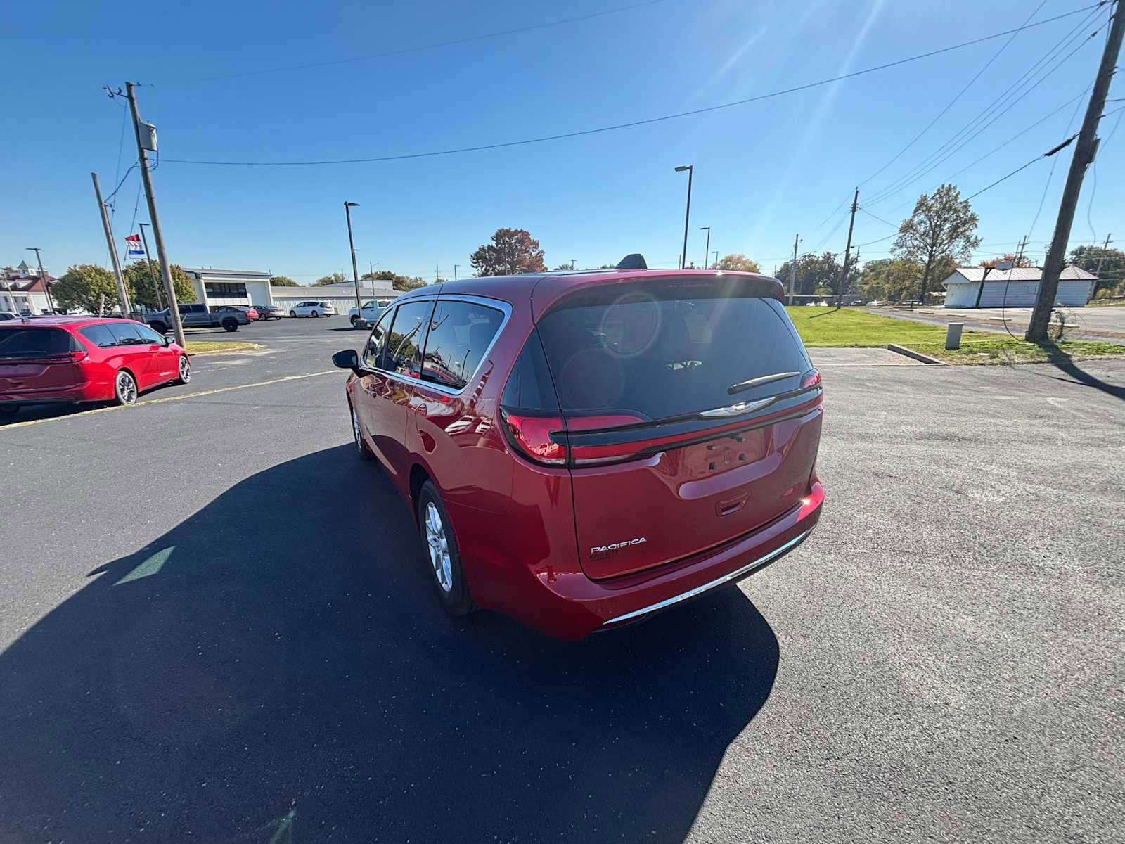 2026 Chrysler Pacifica Select - Photo 7