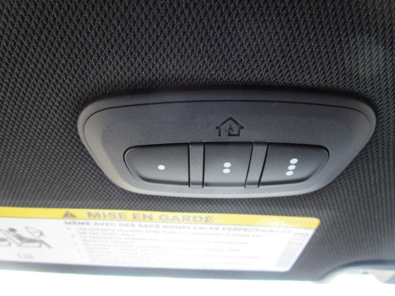 2026 Chrysler Pacifica Limited - Photo 57