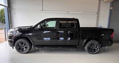2026 Ram 1500 BIG HORN CREW CAB 4X4 5'7 BOX Pickup