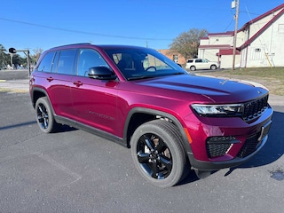 2024 Jeep Grand Cherokee Laredo SUV