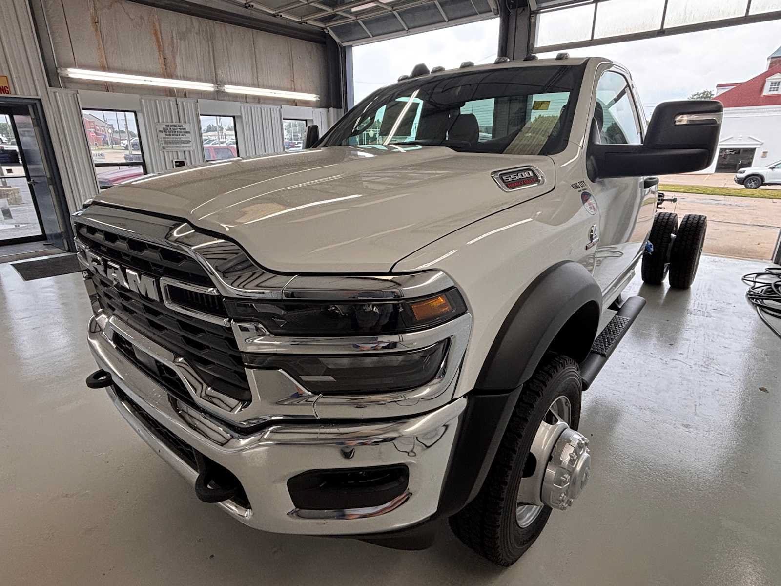 2026 RAM 5500 Tradesman 4X4 Reg Cab LWB DRW 169" WB's photo