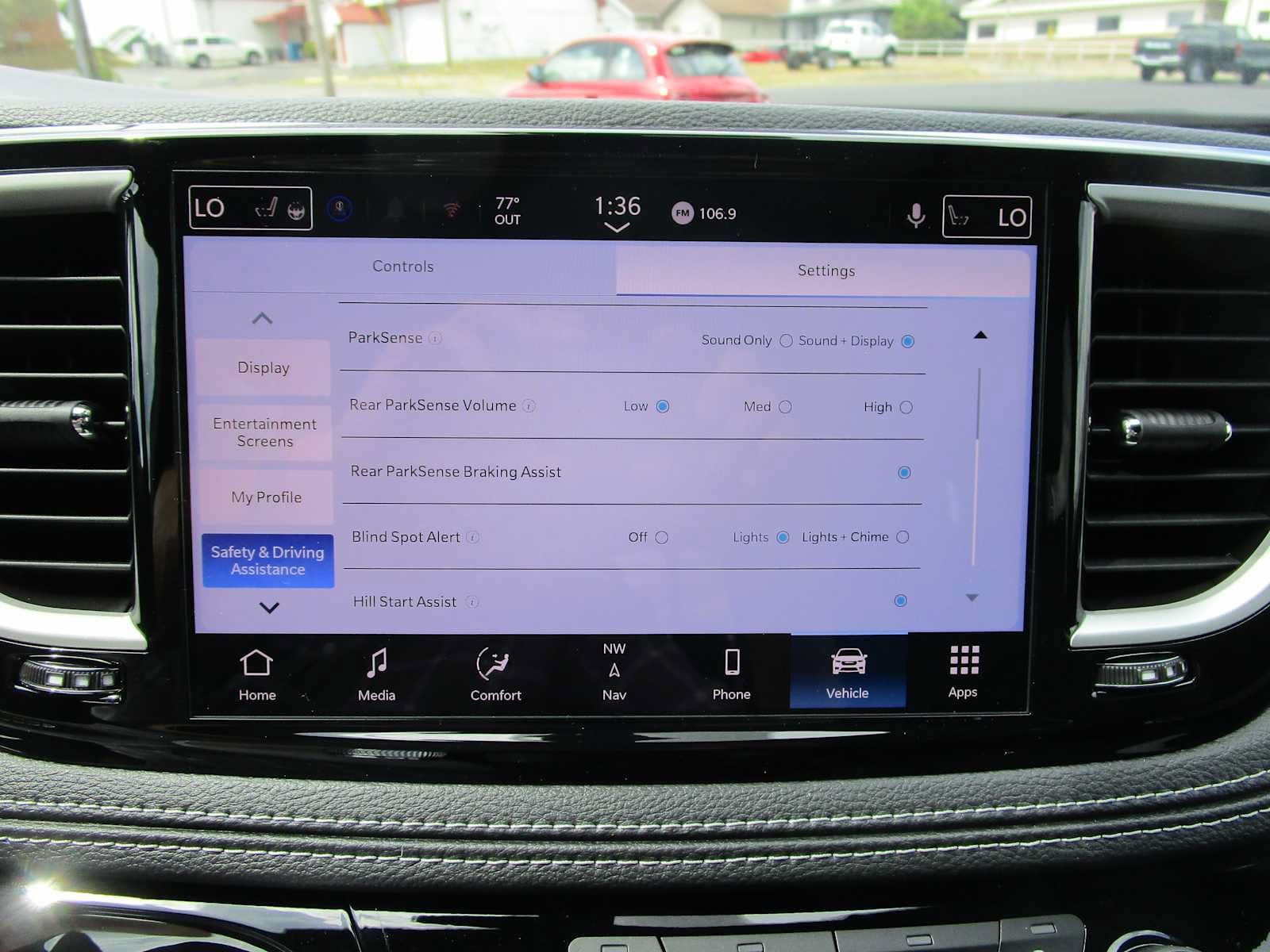 2026 Chrysler Pacifica Select - Photo 40