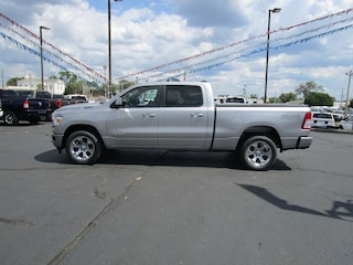 2019 Ram 1500 Big Horn/Lone Star Truck Crew Cab