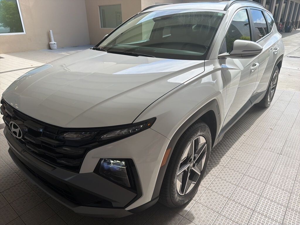 Certified 2025 Hyundai Tucson SEL Convenience SUV