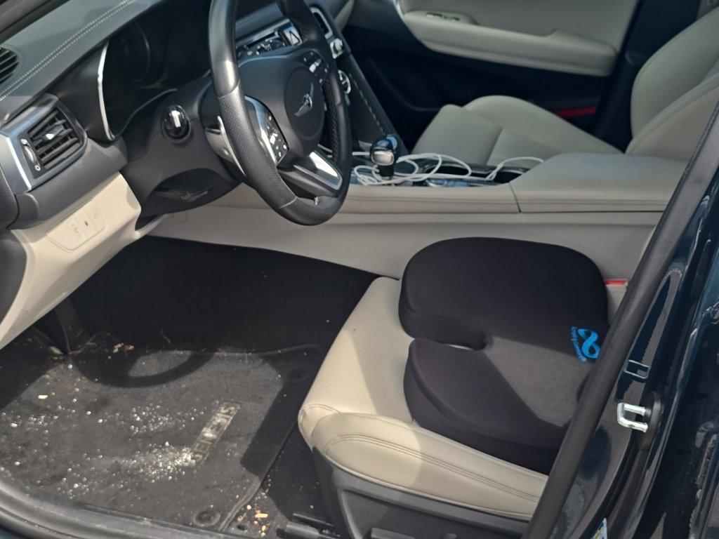 Used 2022 Genesis G70 2.0T Sedan