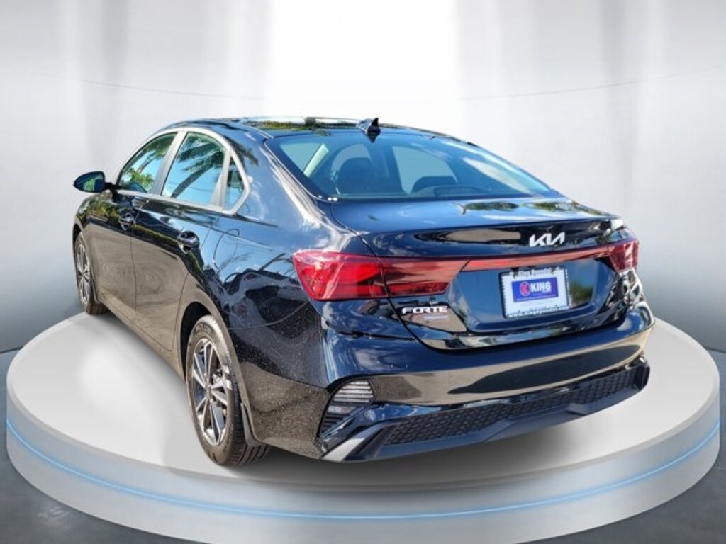Used 2024 Kia Forte LXS Sedan
