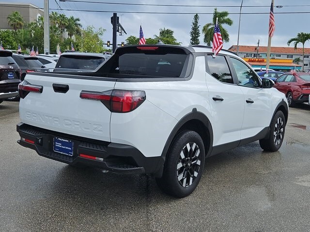 2025 Hyundai Santa Cruz SEL photo 3