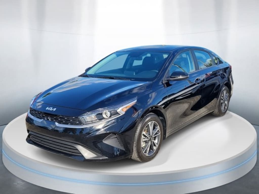 Used 2024 Kia Forte LXS Sedan
