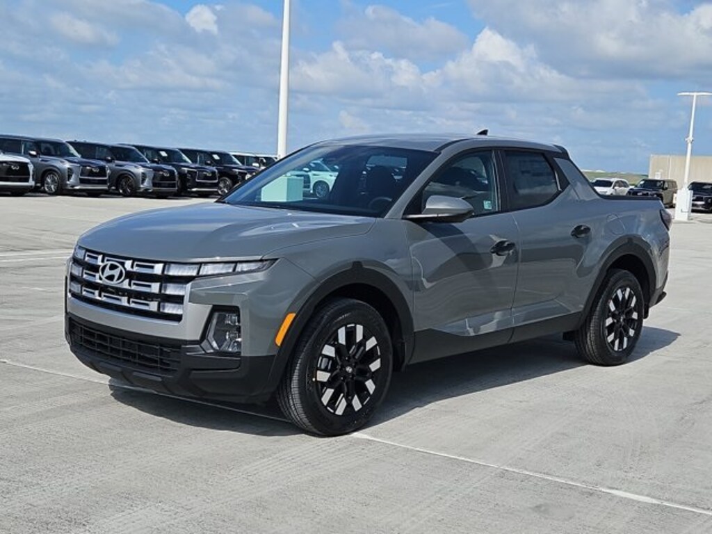 Certified 2025 Hyundai Santa Cruz SE Truck