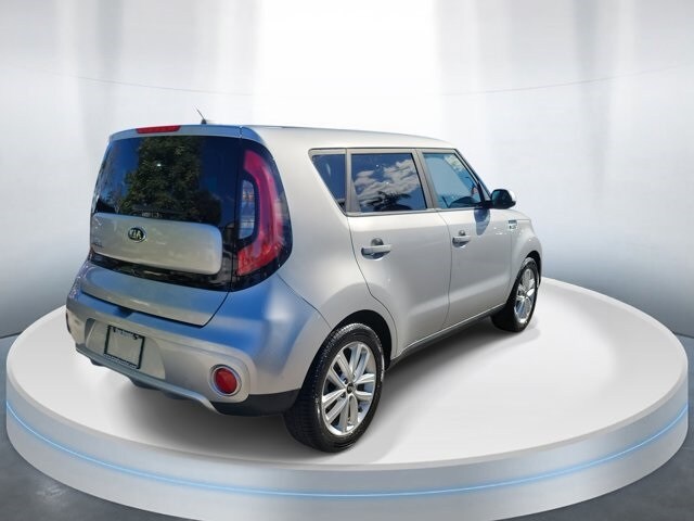 2018 Kia Soul Plus photo 3