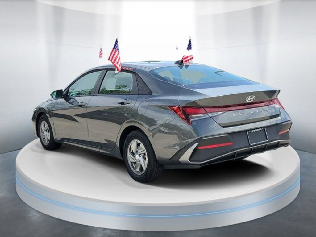 Certified 2026 Hyundai Elantra SE Sedan