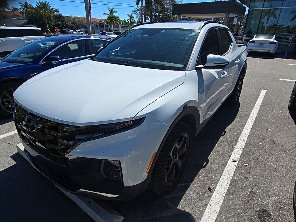Certified 2022 Hyundai Santa Cruz Limited Truck