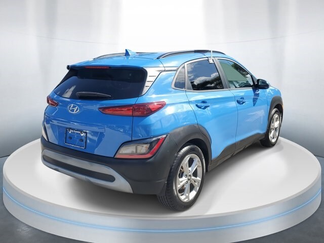 2022 Hyundai Kona SEL photo 4