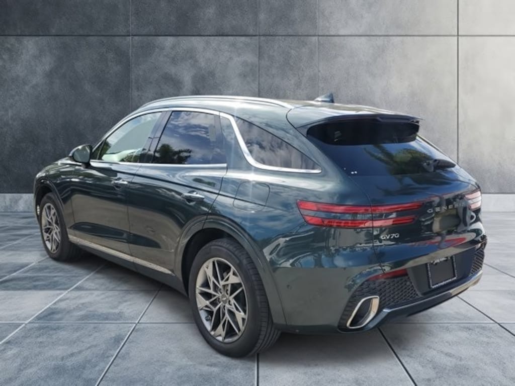 Used 2022 Genesis GV70 2.5T Advanced SUV