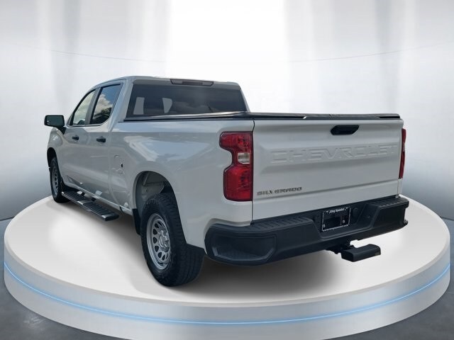 2024 Chevrolet Silverado 1500 photo 3