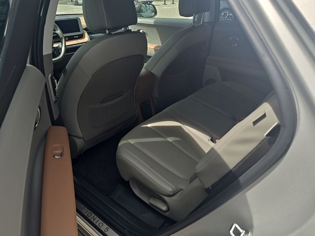 2024 Hyundai IONIQ 5 Disney100 Platinum - Photo 8